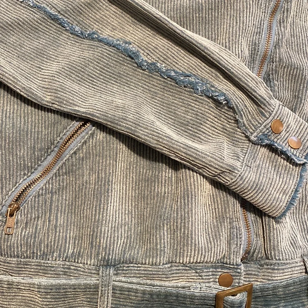 POL Jacket - Picture 3 of 6